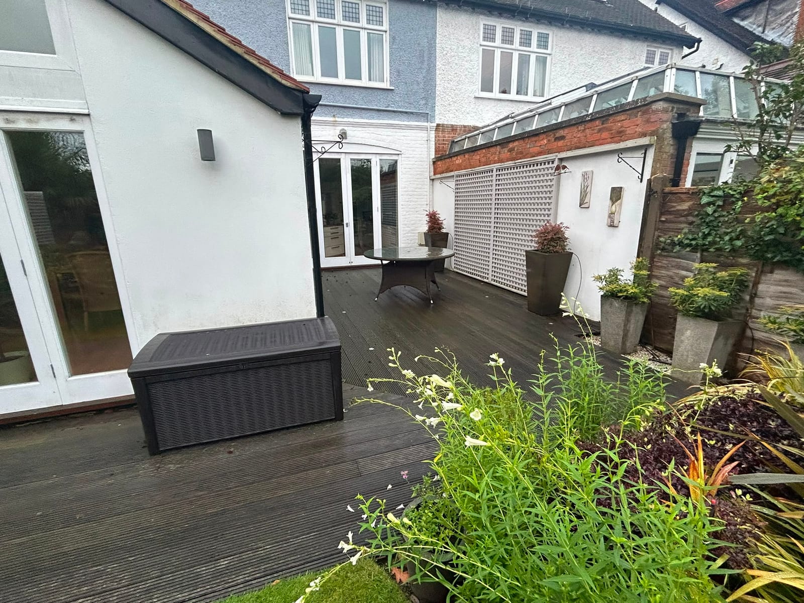 Driveway, patio and landscaping project by Hills Driveways & Patios